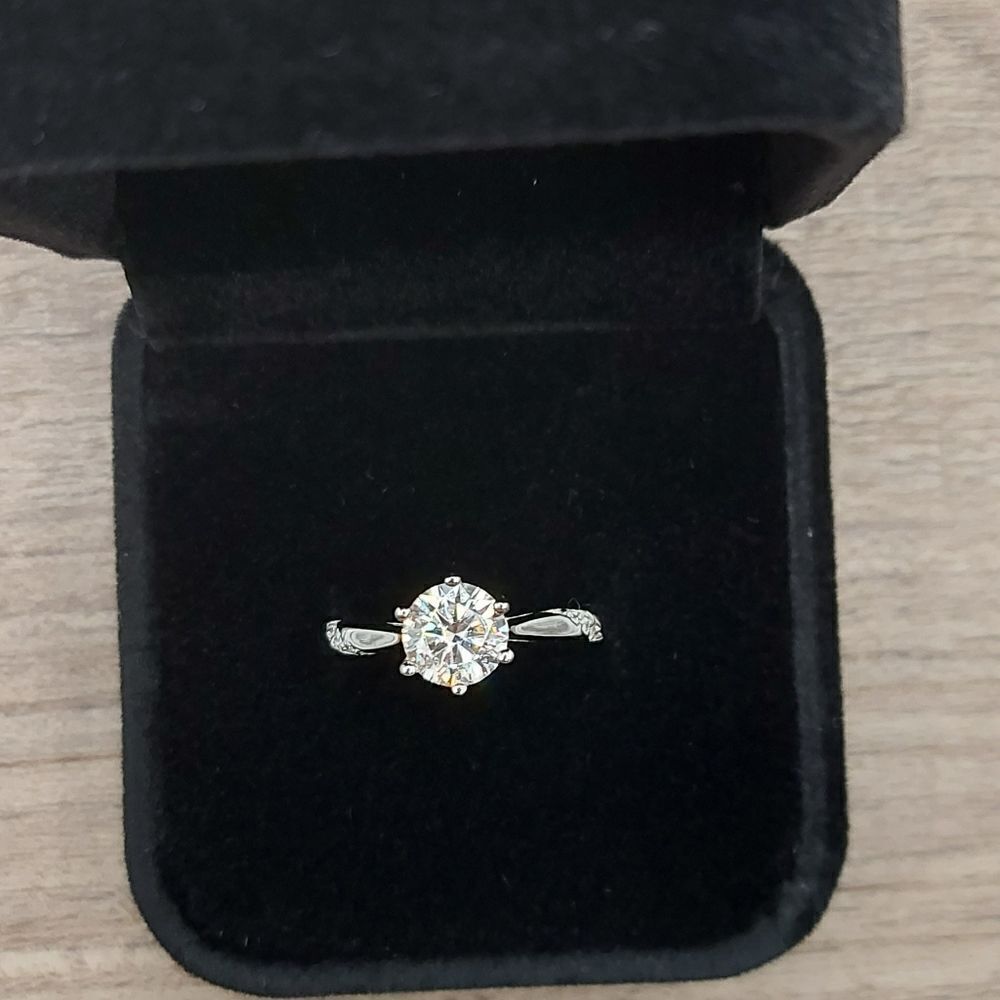 1 Carat Platinum Plated Moissanite 925 Silver Engagement Ring - Picture 8 of 14